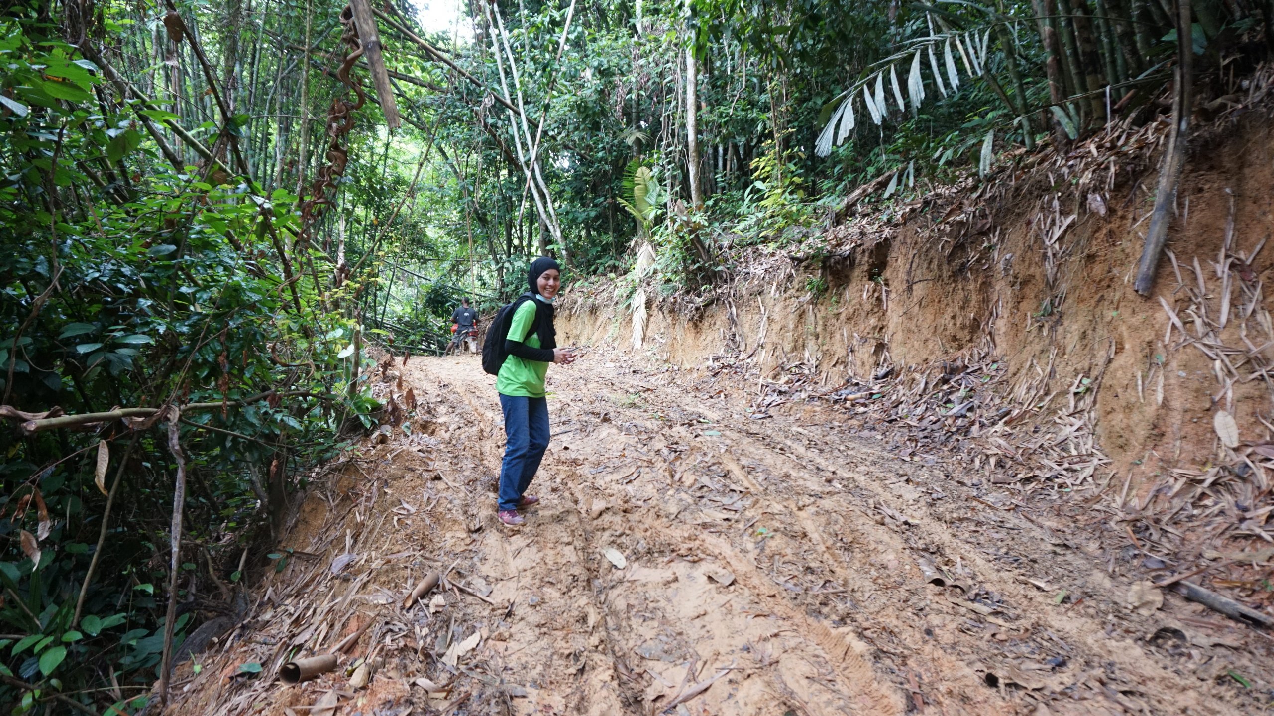 Jalan menuju Kpg Ulu Tenlan