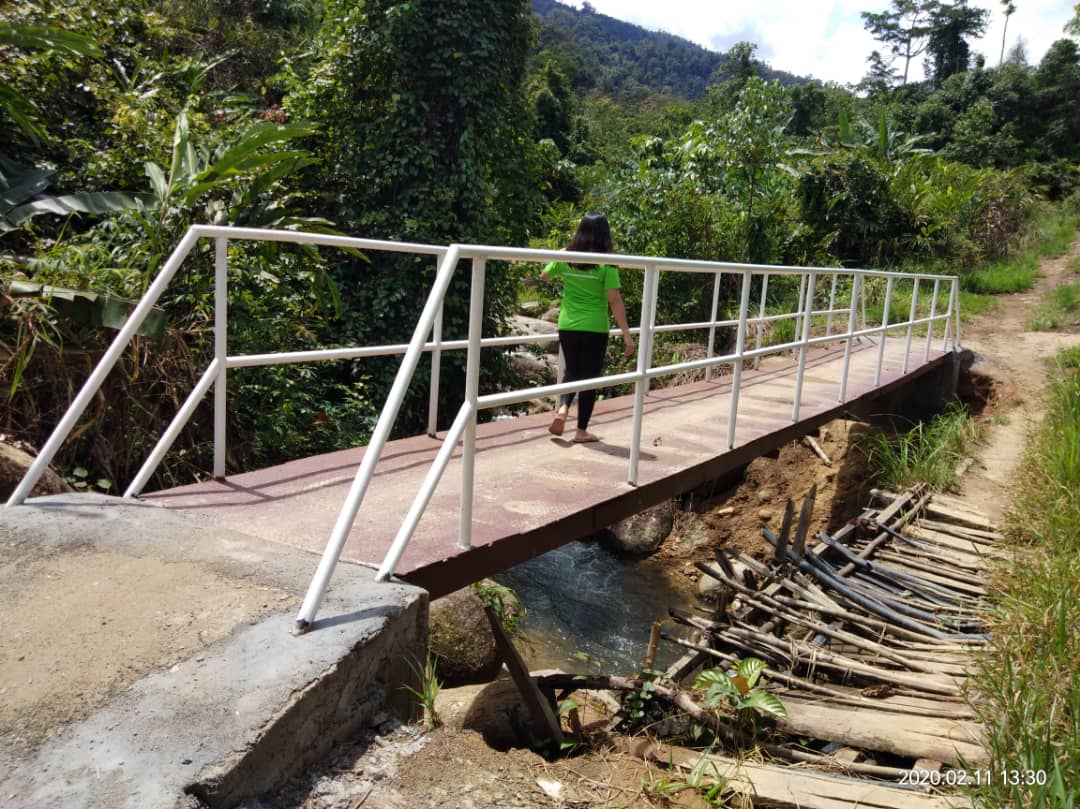 Motorcycle steel bridge